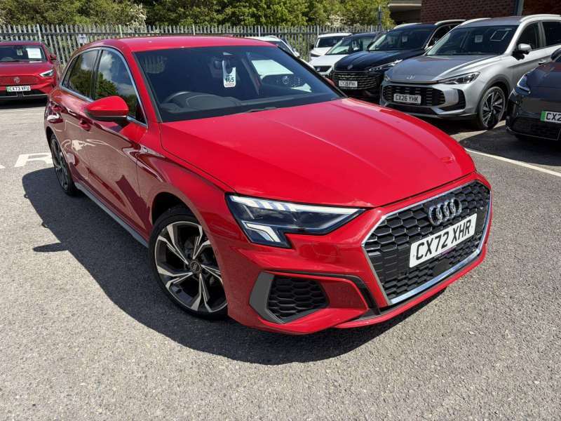 Audi A3 S Line 35 Tfsi - 2022 72 Red