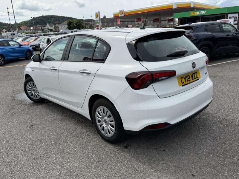 Fiat Tipo Hat 1.4 95Hp Easy - 2019 19 White #3