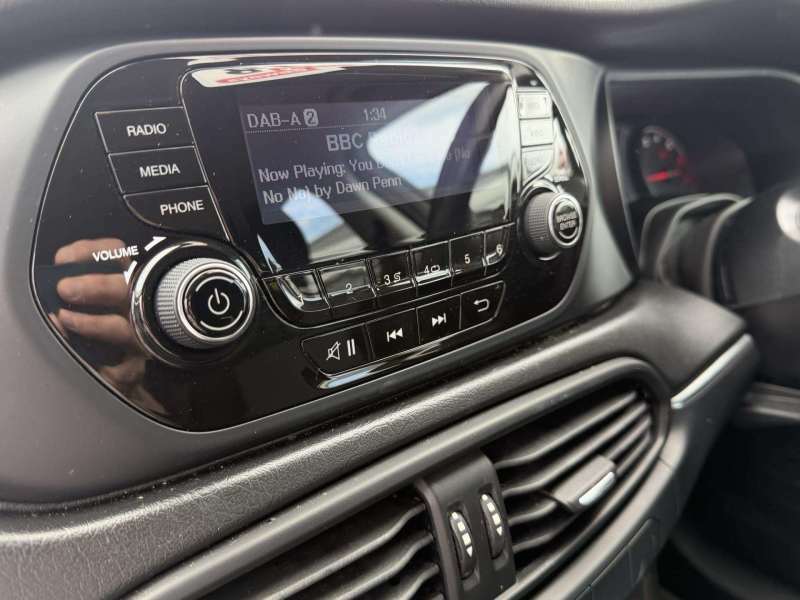 Fiat Tipo Hat 1.4 95Hp Easy - 2019 19 White #5