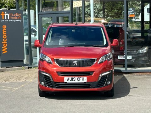 Peugeot Traveller Mpv Red #2