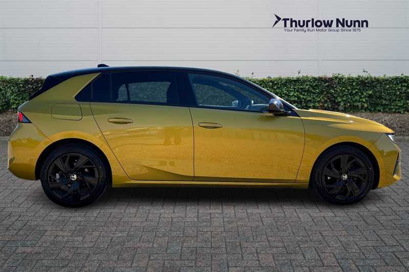 Vauxhall Astra 1.2 Turbo Gs Line Hatchback Euro ND72DSV Yellow #2