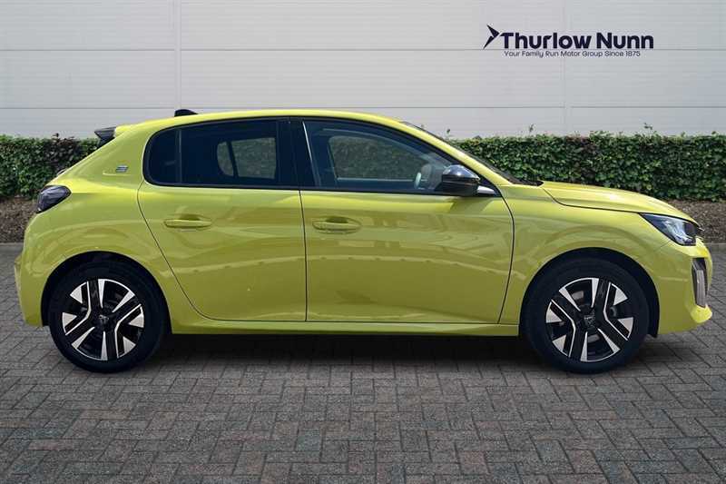 Peugeot e-208 50Kwh Allure Hatchback 7.4Kw Ch AE26VZG Yellow #2