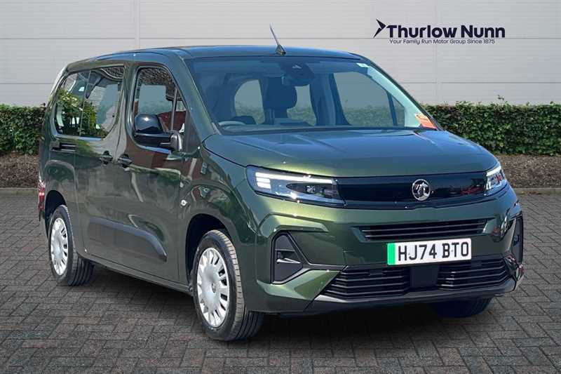 Vauxhall Combo-e Life Design XL 52Kwh 136Ps Green