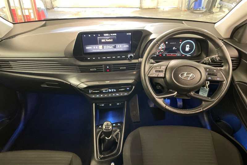 Hyundai I20 1.0 T-gdi Mhev Premium Hatchback Hybrid EK22SSO Blue #2