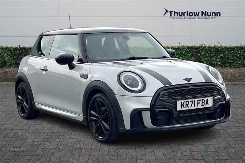 Mini Hatch 1.5 Cooper Sport Hatchback Euro Silver