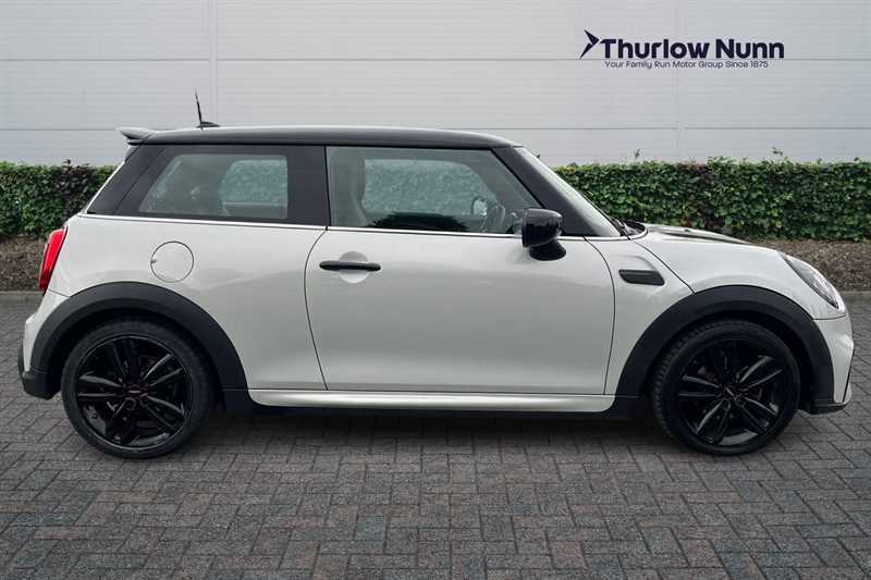 Mini Hatch 1.5 Cooper Sport Hatchback Euro KR71FBA Silver #2