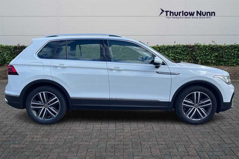Volkswagen Tiguan 1.5 Tsi Elegance Suv Dsg Euro 6 Ss ML22OVS White #2