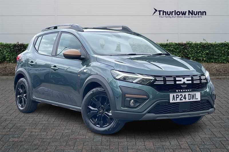 Dacia Sandero Stepway 1.0 Tce Extreme Hatchback Euro 6 Green