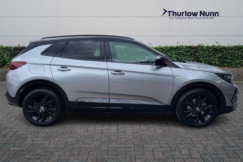 Vauxhall Grandland 1.6 14.2Kwh Gs Suv Plug-in Hybrid DN24OKM Grey #2