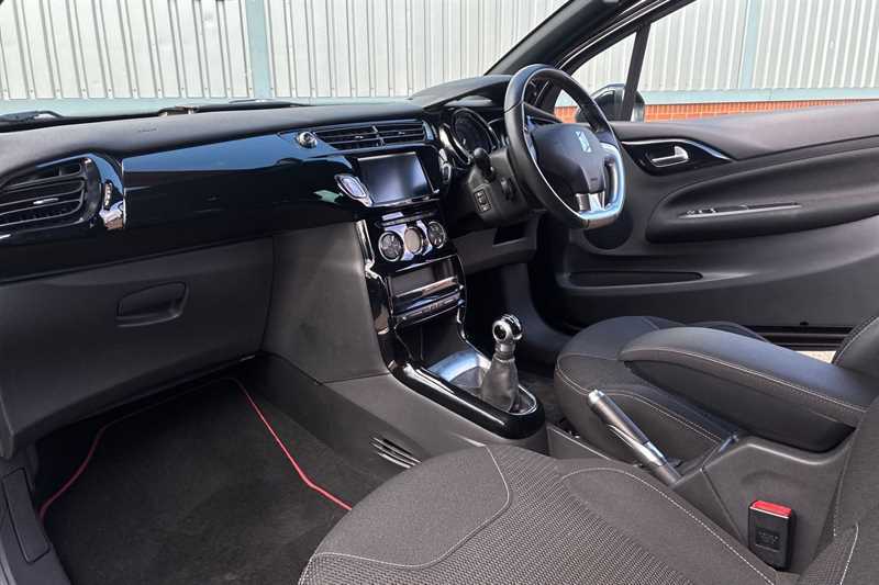 Citroen DS3 Ds Hatchback 1.2 Puretech Connected Chic White #13