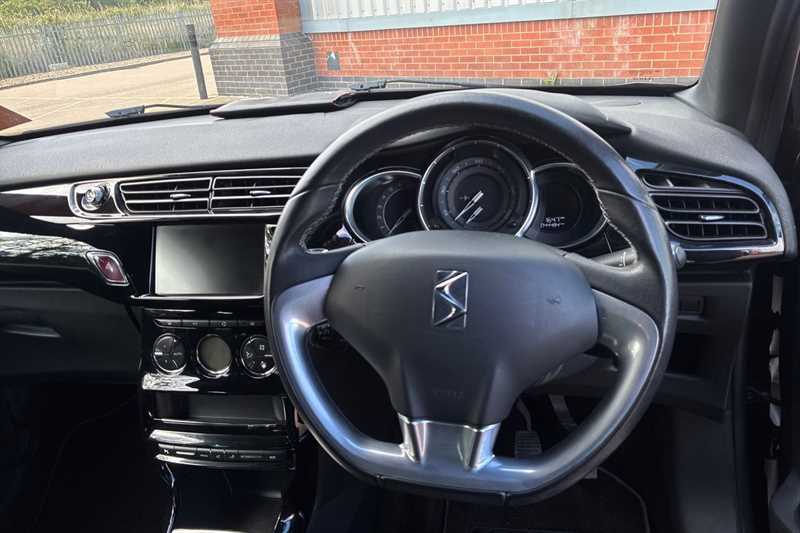 Citroen DS3 Ds Hatchback 1.2 Puretech Connected Chic White #11