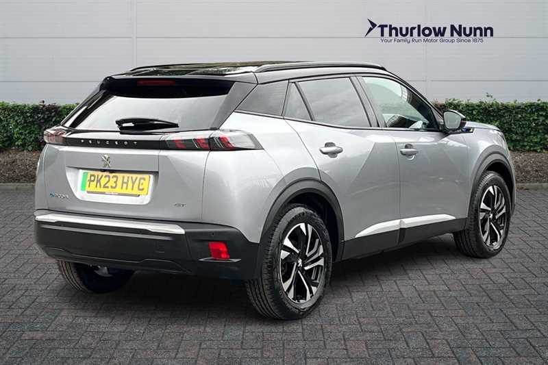 Peugeot e-2008 50 Kwh 136 Ps Gt Suv PK23HYC Grey #3
