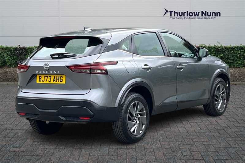 Nissan Qashqai 1.3 Dig-t Mhev Acenta Premium Suv Hybri BJ73AHG Grey #3