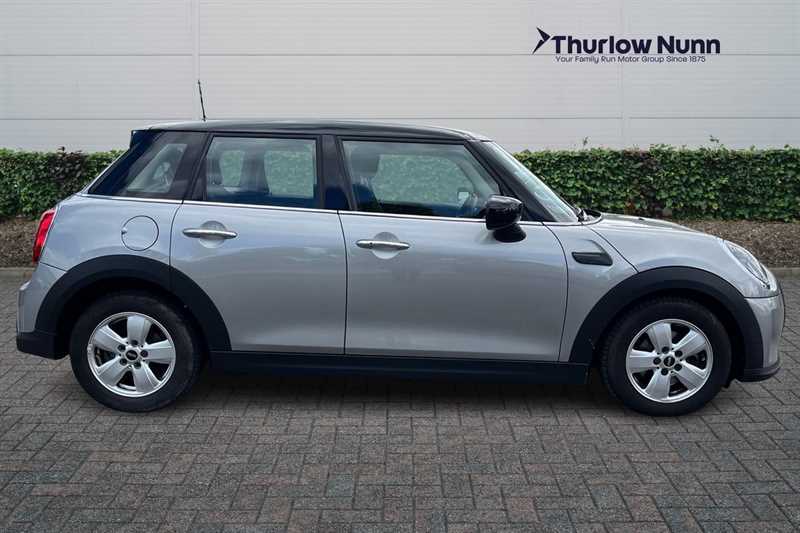 Mini Hatch 1.5 Cooper Classic Hatchback Steptronic KN73YBP Silver #2
