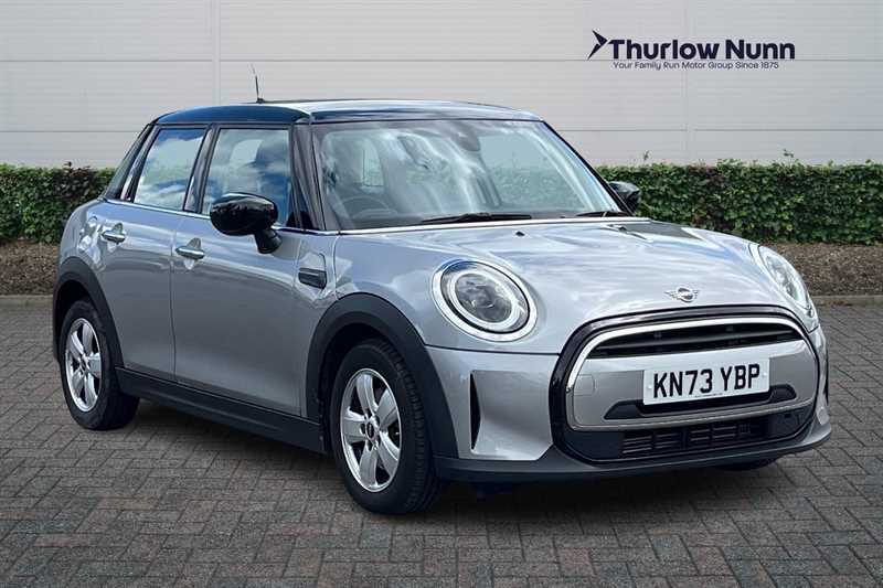 Mini Hatch 1.5 Cooper Classic Hatchback Steptronic Silver