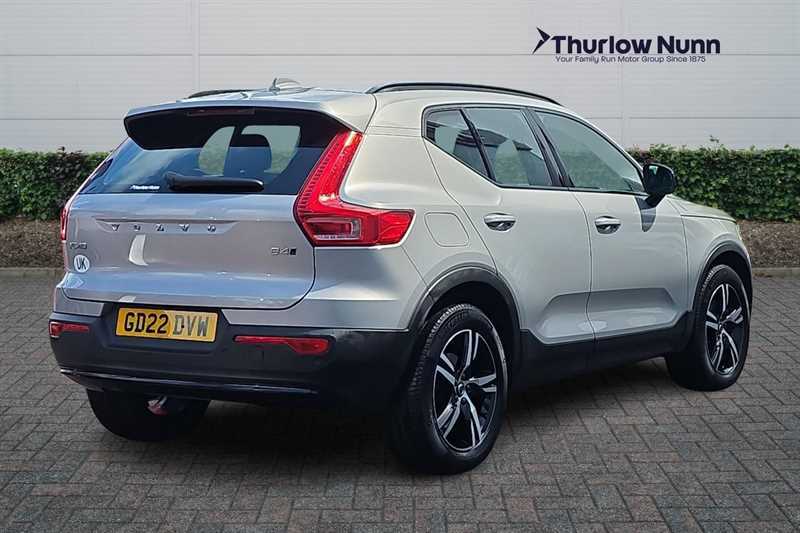Volvo XC40 2.0 B4 Mhev Plus Suv Hybrid Dct Aw GD22DVW Silver #3