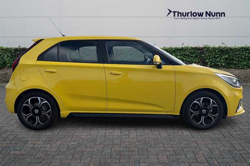 MG MG3 1.5 Vti-tech Exclusive Nav Hatchback Ma EK72WWJ Yellow #2