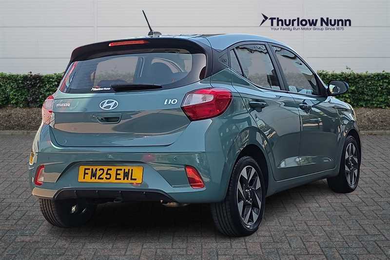 Hyundai I10 1.0 Advance Hatchback Euro 6 S FM25EWL Green #3