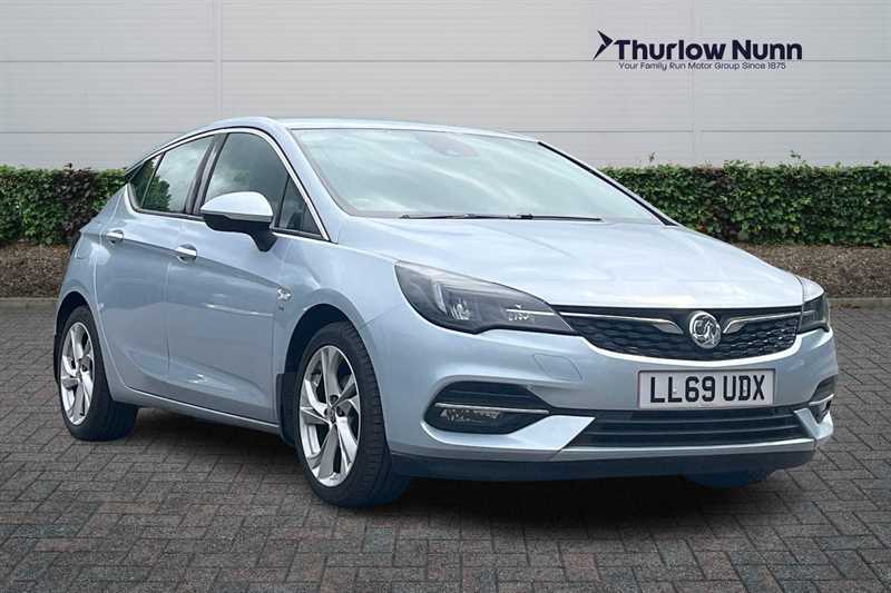 Vauxhall Astra 1.4I Turbo 150 Ps Sri Hatchbacl Au Silver