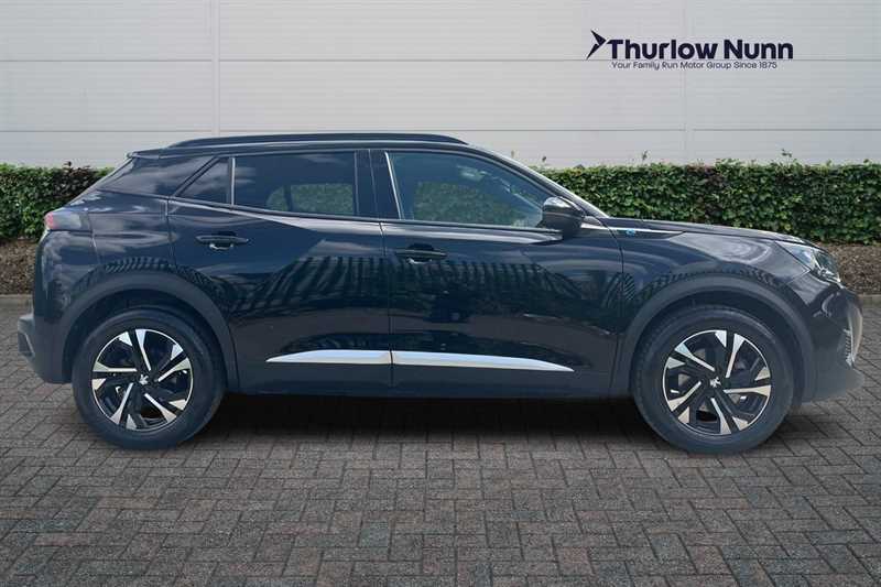 Peugeot e-2008 50Kwh Allure Premium Suv 7Kw CK23OYT Black #2