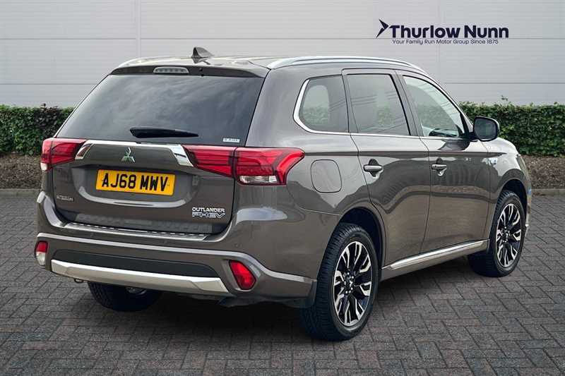 Mitsubishi Outlander 2.0H 12Kwh 4H Suv Plug-in Hybrid Cvt 4W AJ68MWV Brown #3