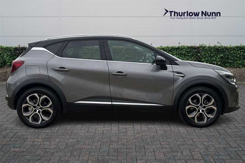 Renault Captur 1.6 E-tech Techno Suv Hybrid Euro WN23MVY Black #2