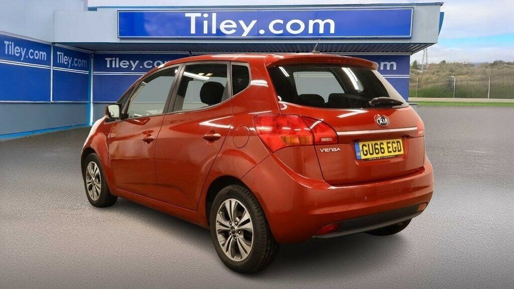 Kia Venga 1.6 3 Euro 6 GU66EGD Red #5
