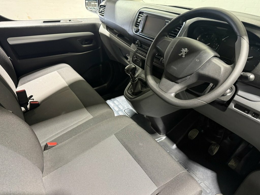 Peugeot Expert Diesel KV17SNU Silver #3