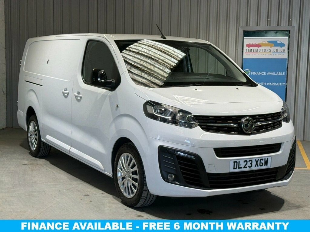 Vauxhall Vivaro 1.5L Pro 6Dr White