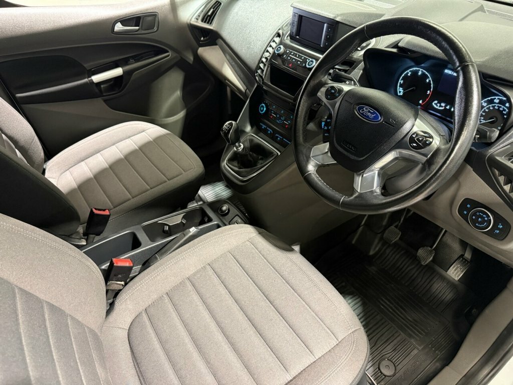 Ford Transit Connect 1.5L Limited HF69KND White #4