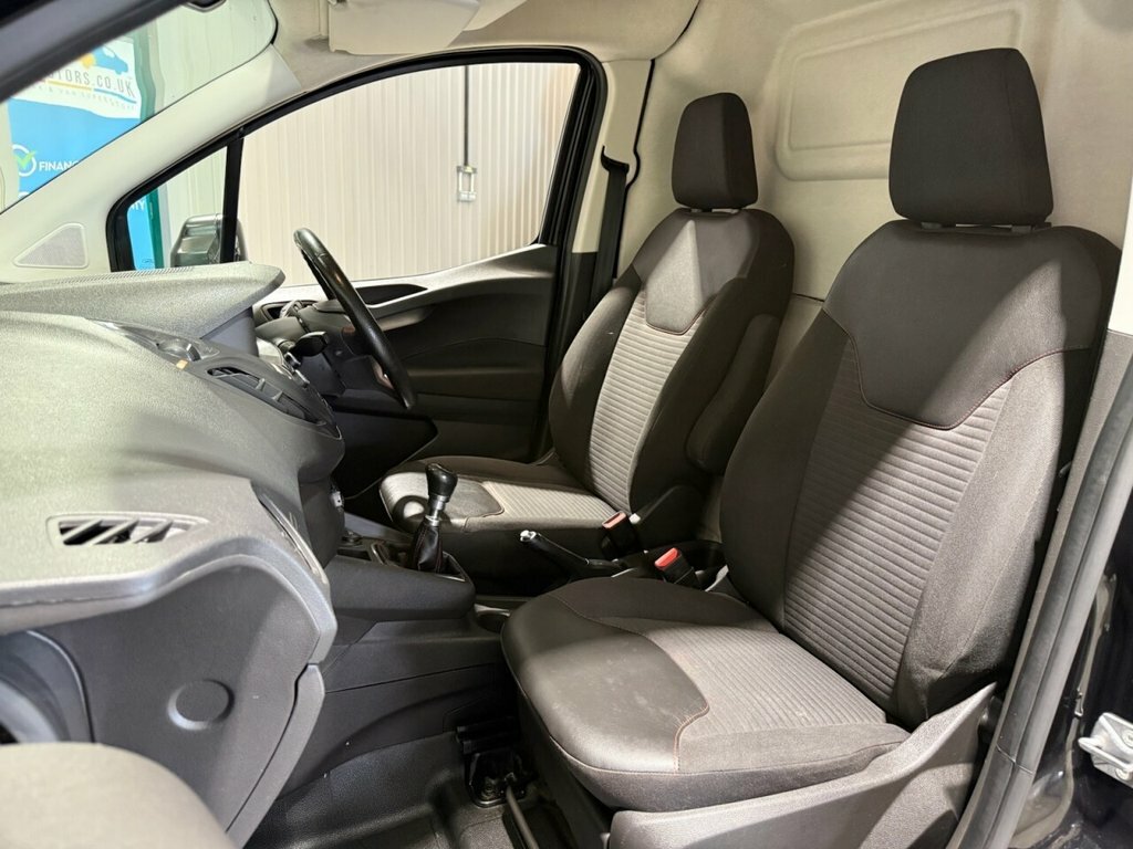 Ford Transit Courier 1.5L Sport WG70FUW Black #6