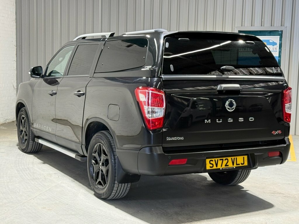 SsangYong Musso 2.2L Saracen Black #2