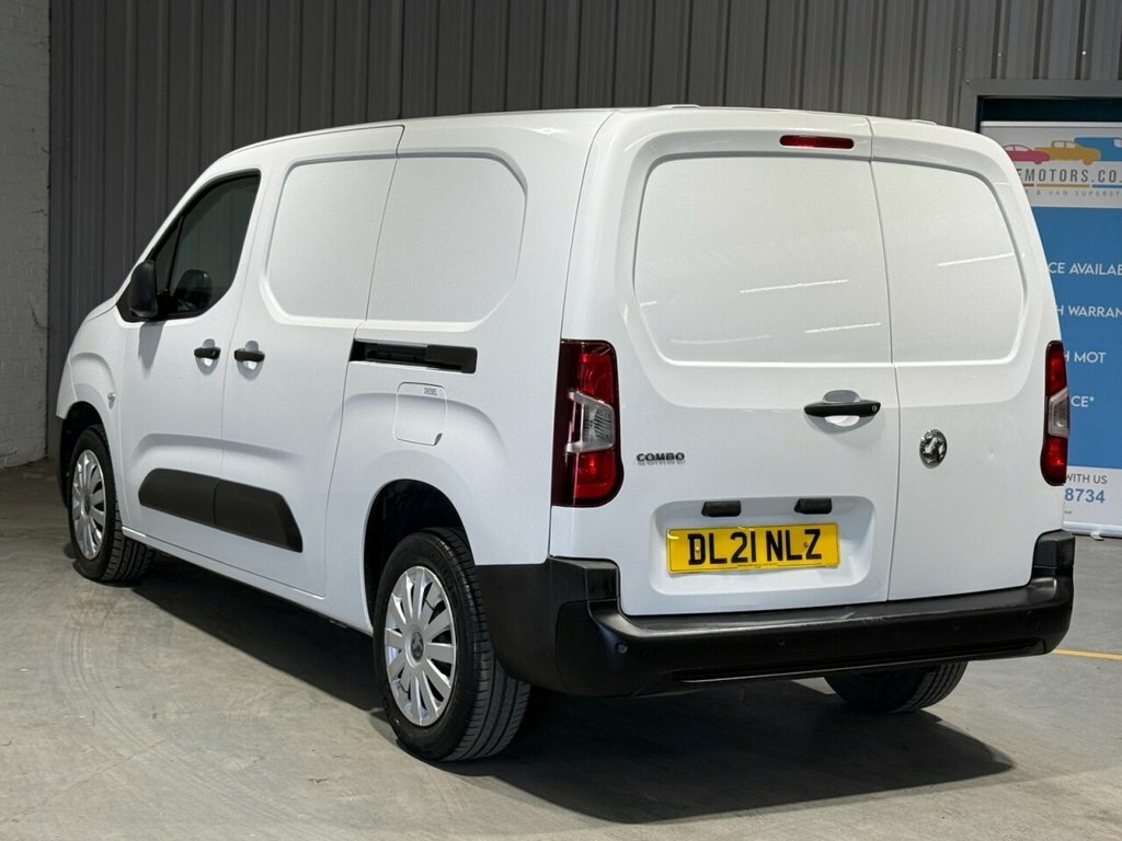 Vauxhall Combo 1.5L Dynamic DL21NLZ White #2
