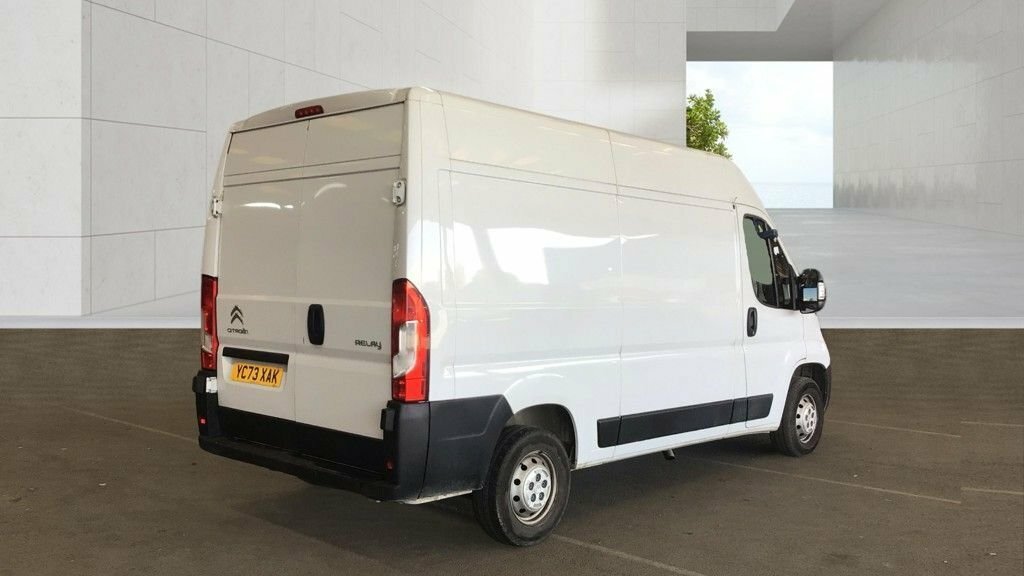 Citroen Relay 2.2L Enterprise Edition YC73XAK White #4
