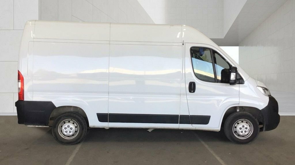 Citroen Relay 2.2L Enterprise Edition YC73XAK White #5