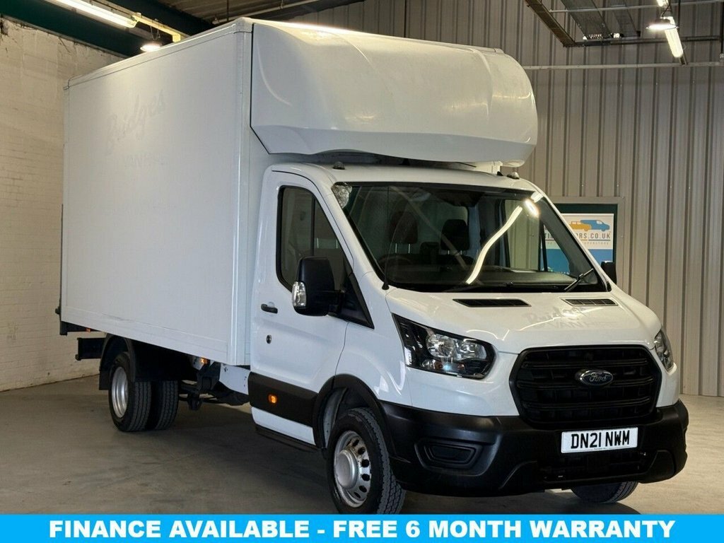 Ford Transit Custom 2L Leader White
