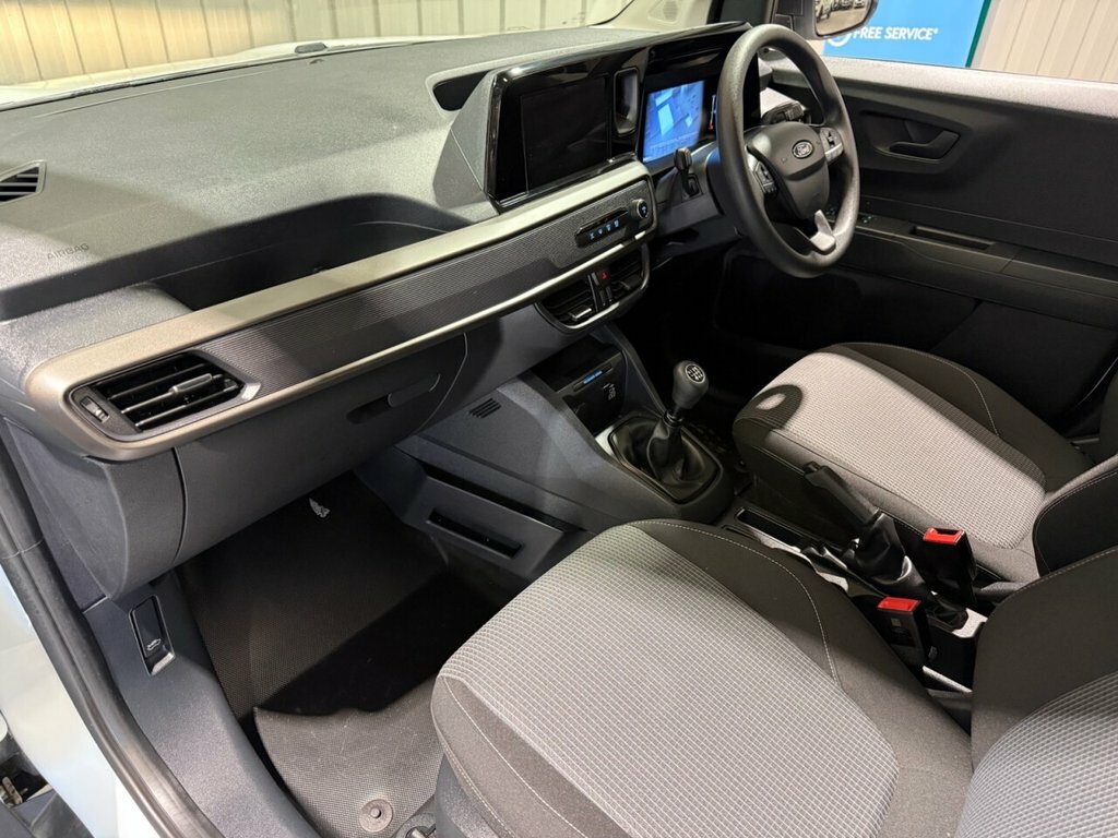 Ford Transit Courier 1.5L Leader White #6