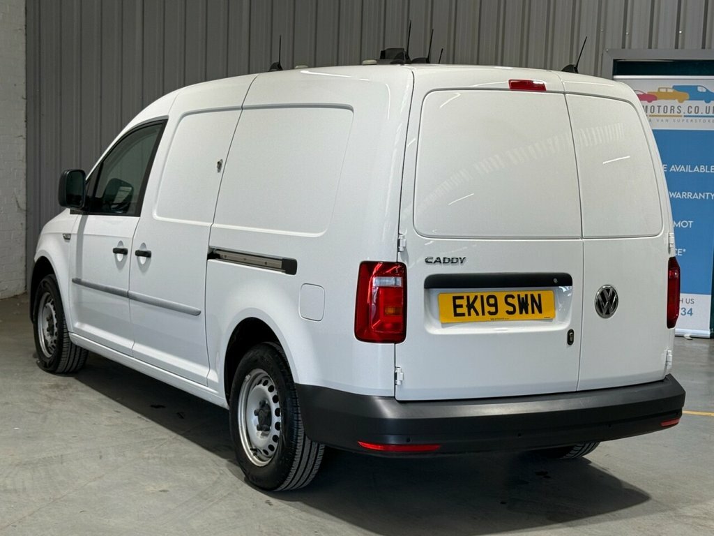 Volkswagen Caddy Maxi 2L Startline 6Dr EK19SWN White #2
