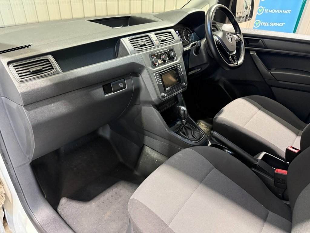 Volkswagen Caddy Maxi 2L Startline 6Dr EK19SWN White #5