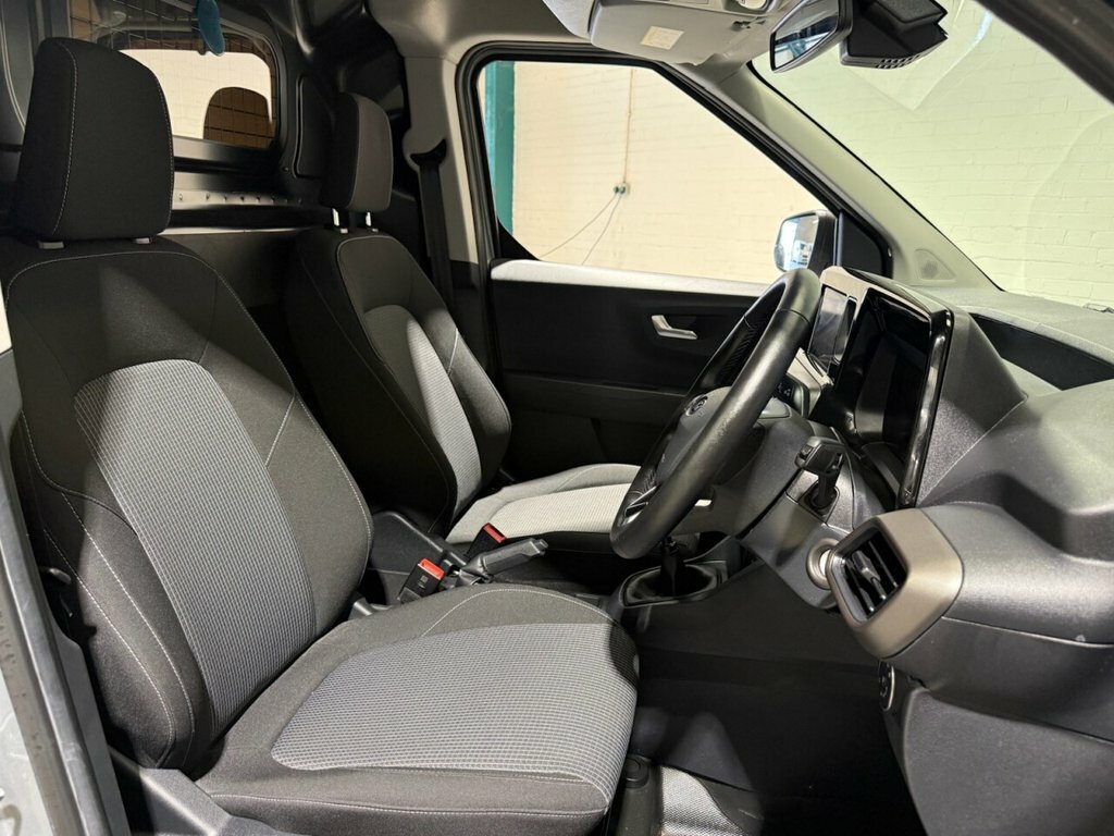Ford Transit Courier 1.5L Trend Silver #3