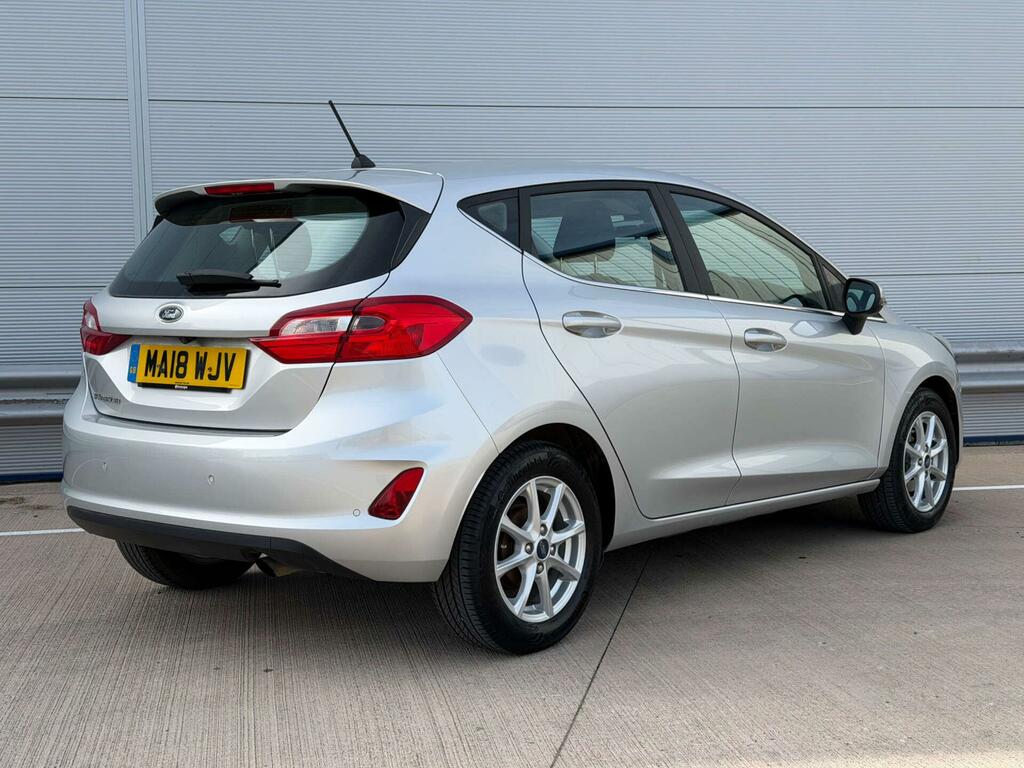 Ford Fiesta 1.1 Ti-vct Zetec Euro 6 Ss MA18WJV Silver #4