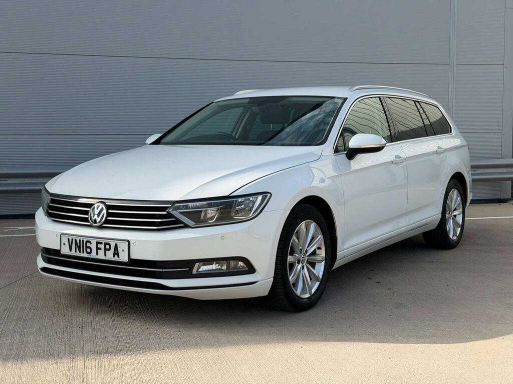 Volkswagen Passat 2.0 Tdi Bluemotion Tech Se Business Euro 6 Ss 5 VN16FPA White #2