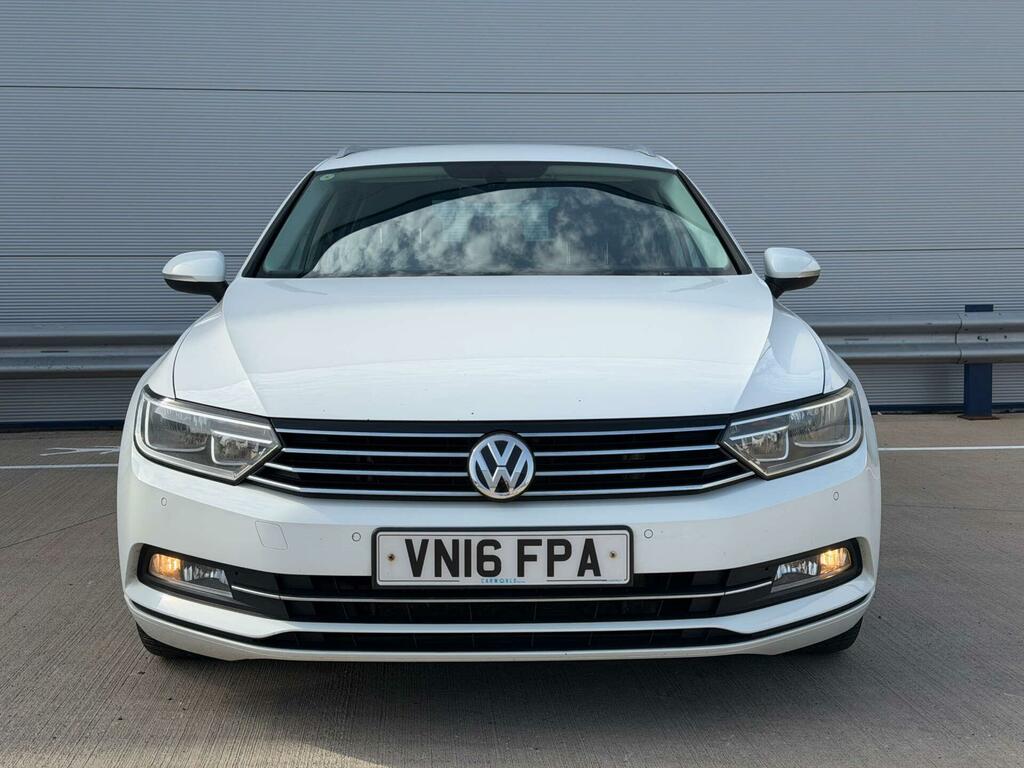Volkswagen Passat 2.0 Tdi Bluemotion Tech Se Business Euro 6 Ss 5 VN16FPA White #5