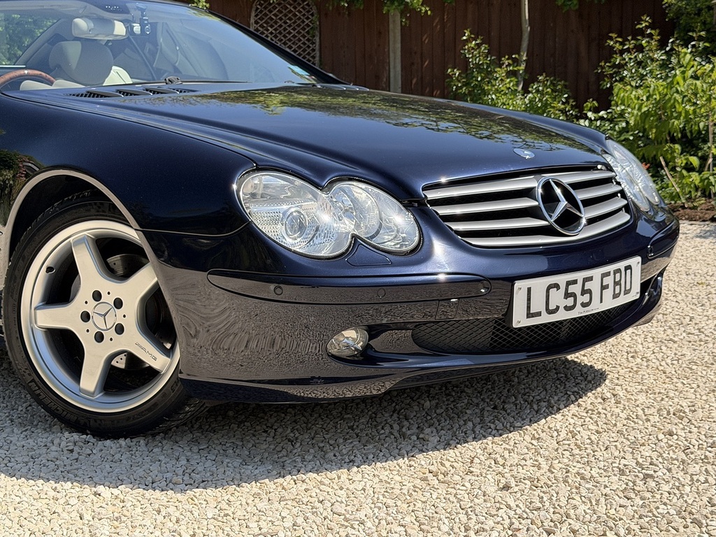 Mercedes-Benz SL Class Automatic Black #19