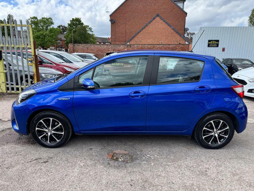 Toyota Yaris 1.5 Vvt-h Icon Tech E-cvt Euro 6 S S LF68XZY Blue #5