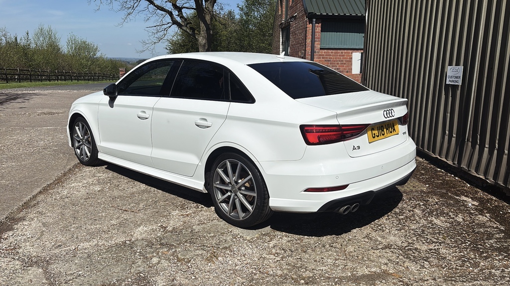 Audi A3 1.4 Tfsi Cod Blac... #3