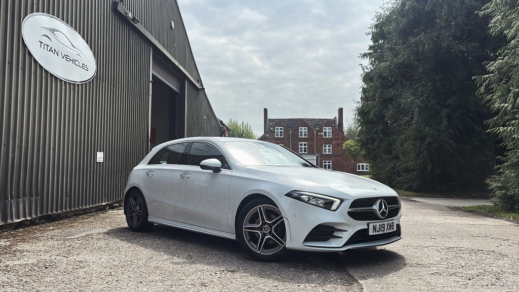 Mercedes-Benz A Class 1.3... White