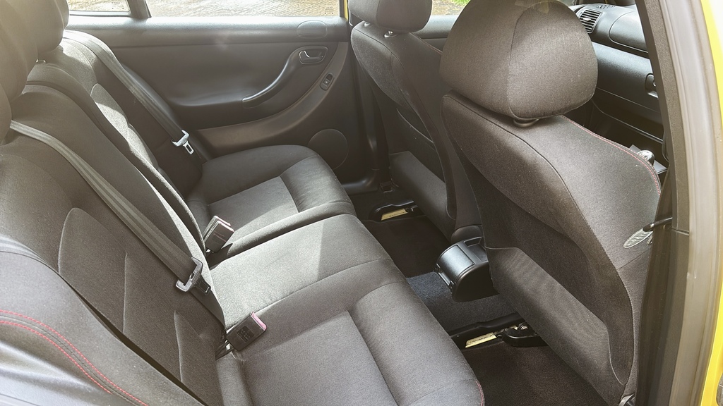Seat Leon S Hatchback Black #19