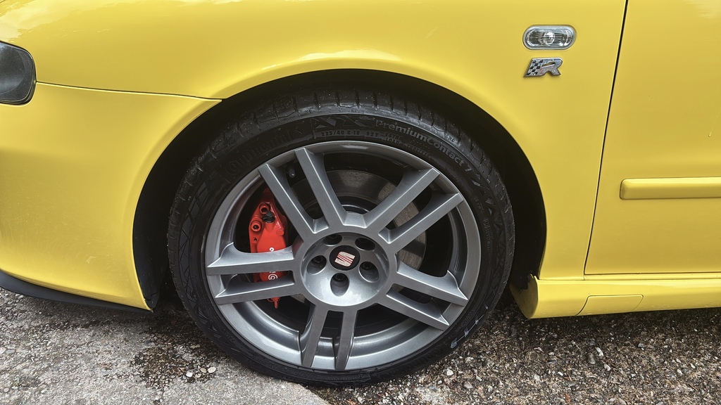 Seat Leon S Hatchback Black #10