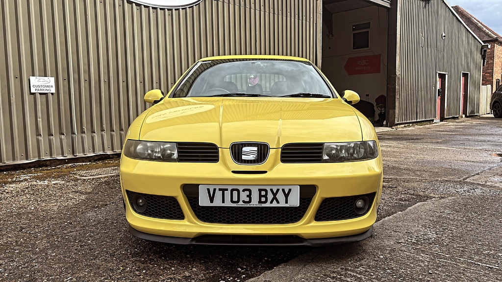 Seat Leon S Hatchback Black #17